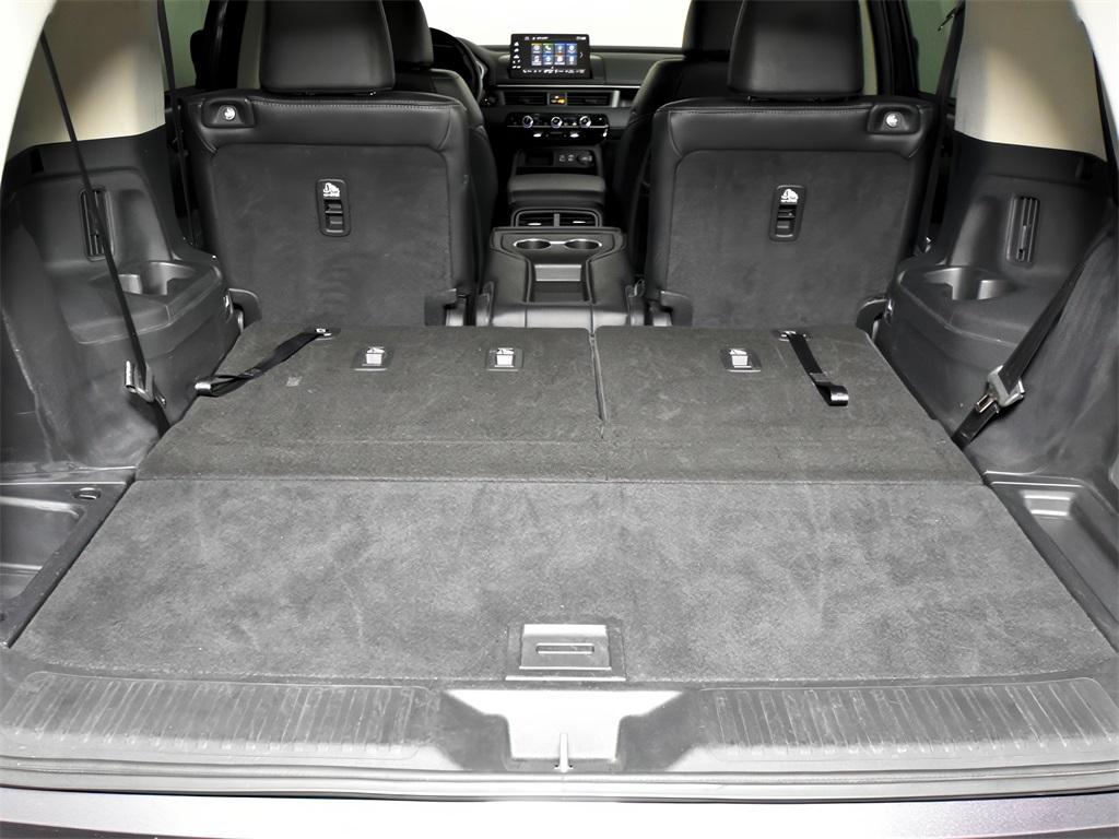 used 2024 Honda Pilot car, priced at $42,999