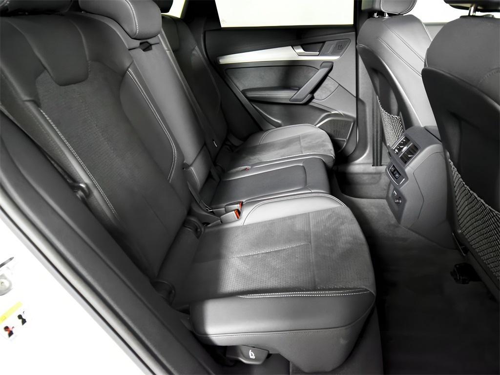 used 2024 Audi Q5 e car, priced at $51,999
