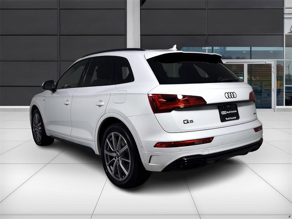 used 2024 Audi Q5 e car, priced at $58,999