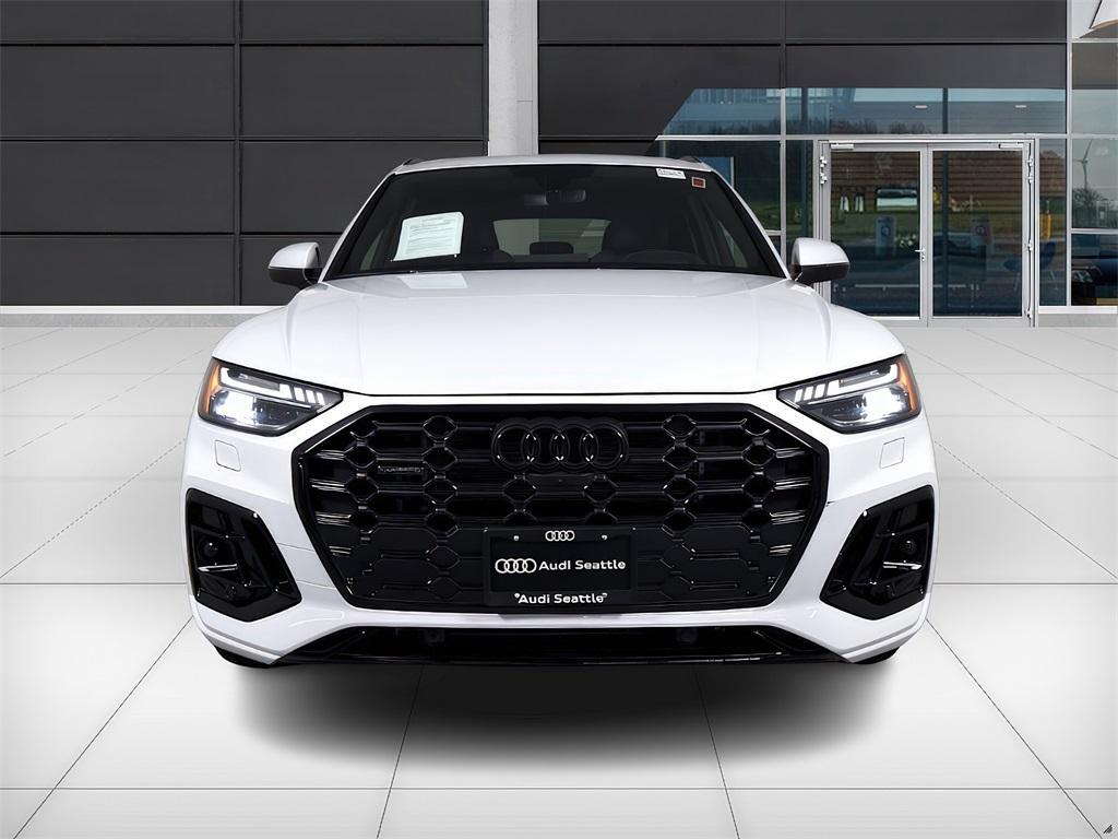 used 2024 Audi Q5 e car, priced at $58,999