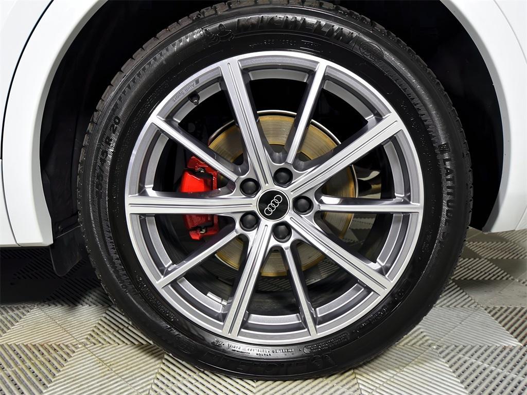 used 2024 Audi Q5 e car, priced at $58,999