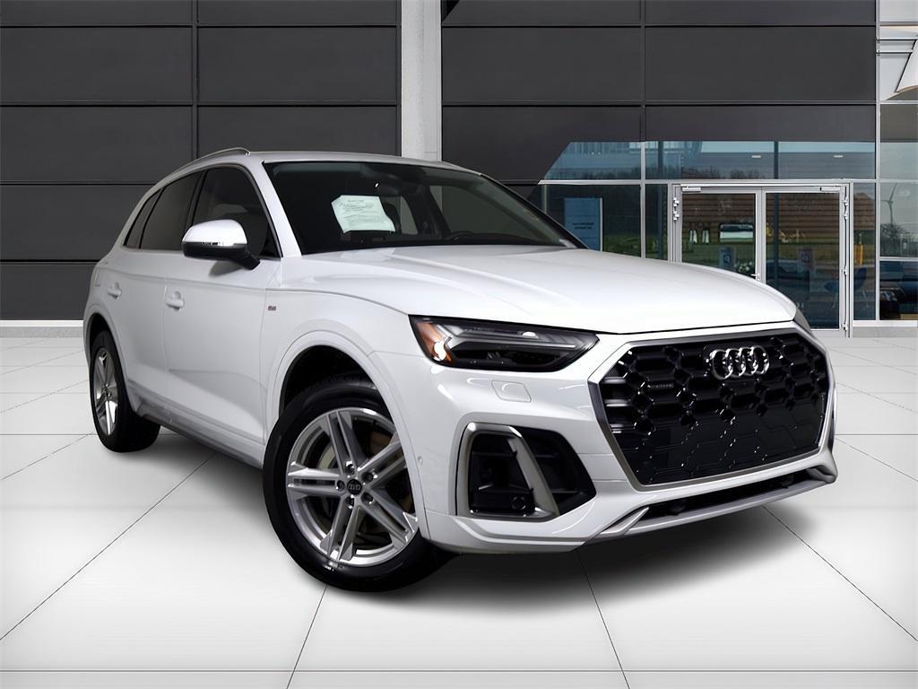 used 2024 Audi Q5 e car, priced at $57,799