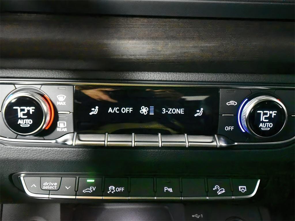 used 2024 Audi Q5 e car, priced at $50,999