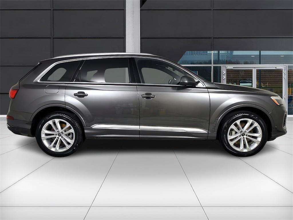 used 2025 Audi Q7 car, priced at $64,999