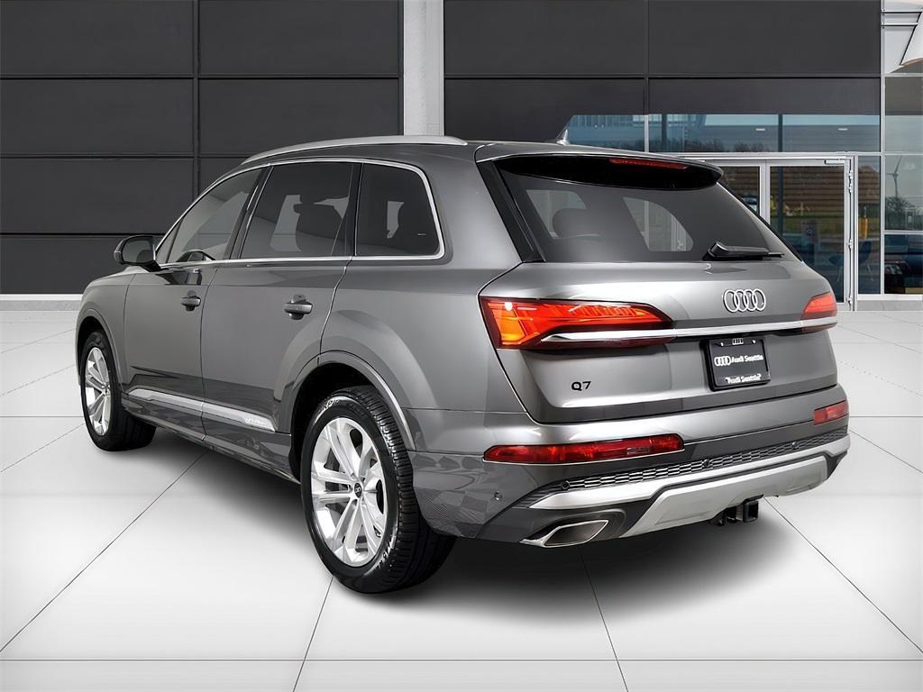 used 2025 Audi Q7 car, priced at $64,999
