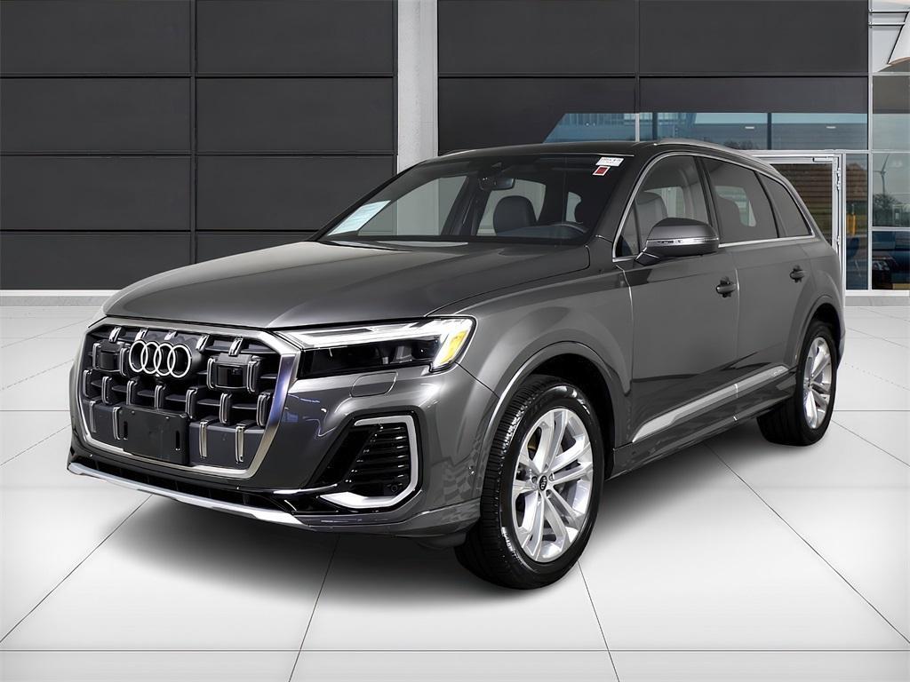 used 2025 Audi Q7 car, priced at $64,999