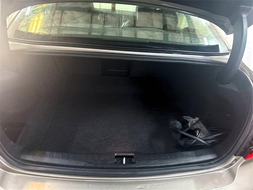used 2021 Volvo S60 Recharge Plug-In Hybrid car, priced at $33,999