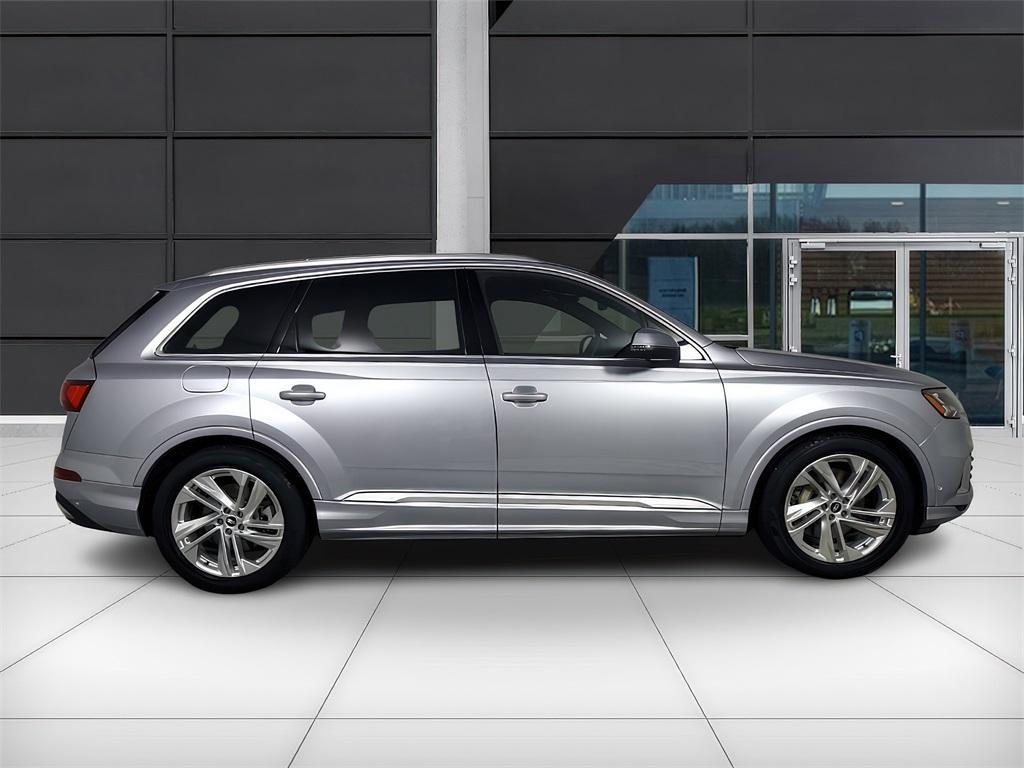 used 2022 Audi Q7 car, priced at $48,999