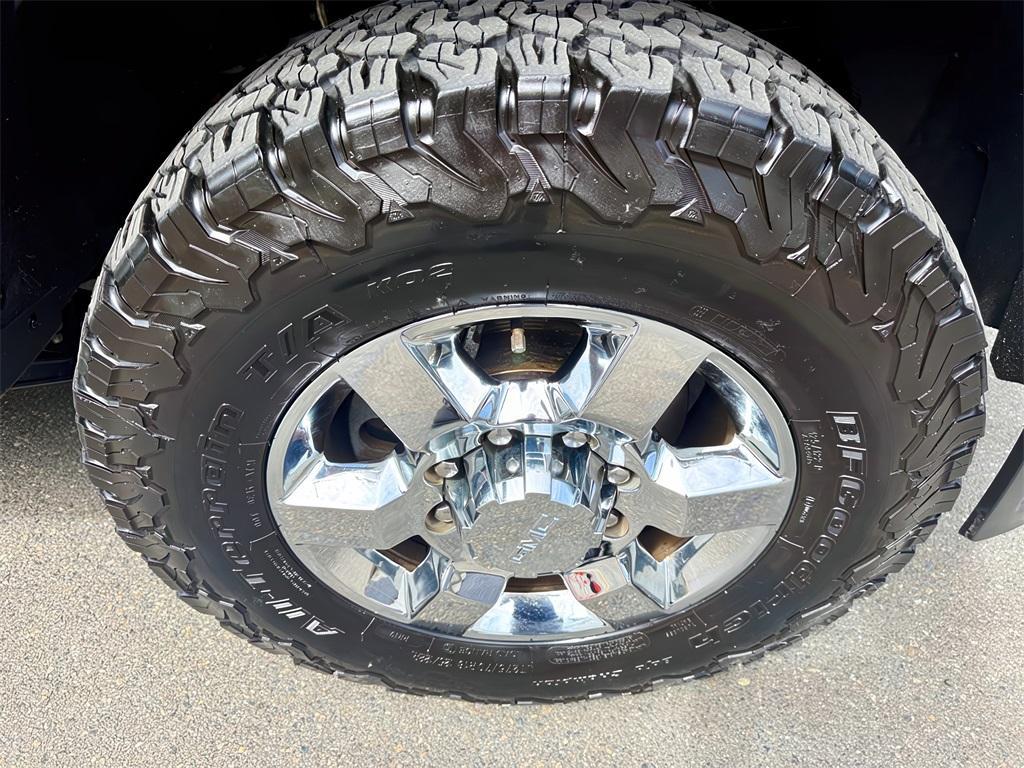 used 2017 GMC Sierra 2500 car, priced at $55,999