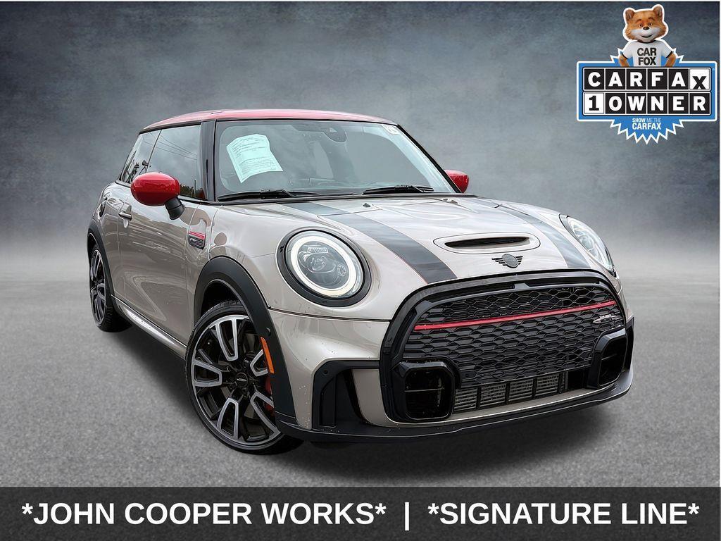 used 2024 MINI Hardtop car, priced at $32,499