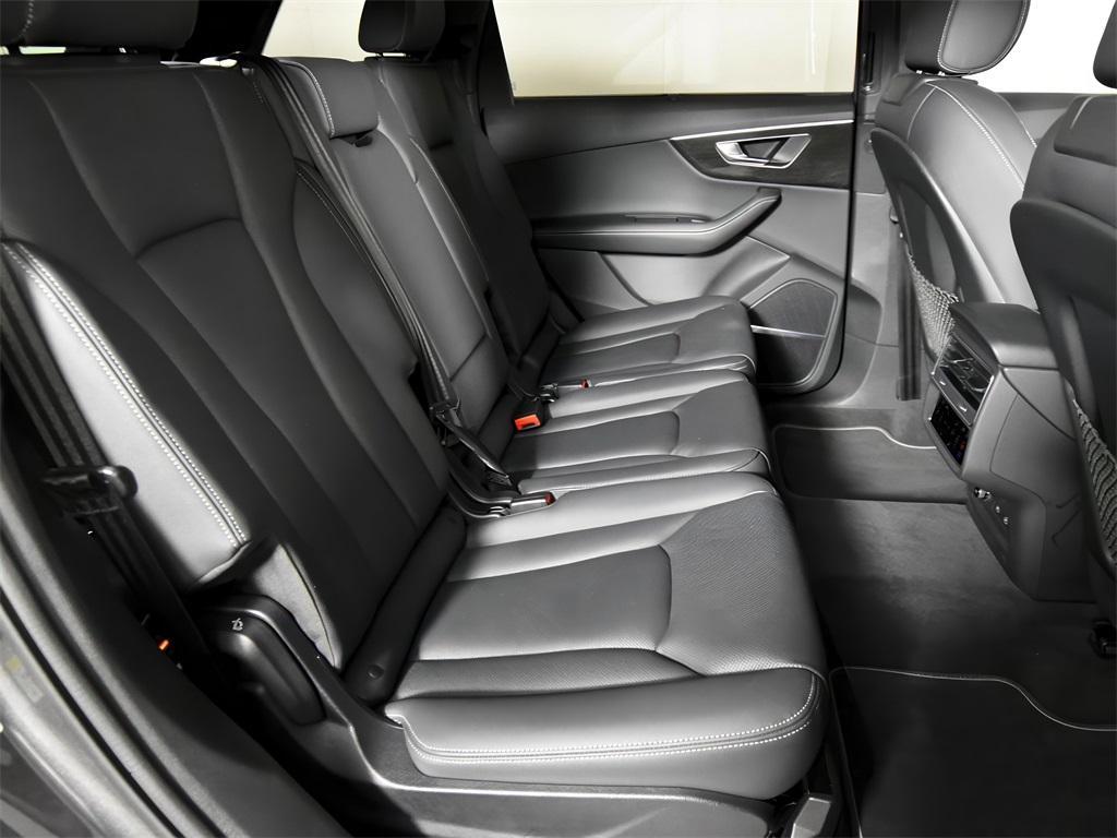 used 2025 Audi Q7 car, priced at $59,999