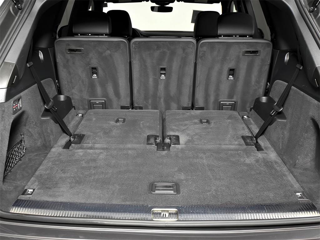 used 2025 Audi Q7 car, priced at $59,999