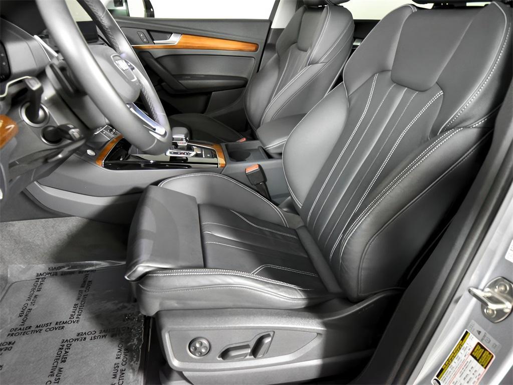used 2024 Audi Q5 e car, priced at $50,999