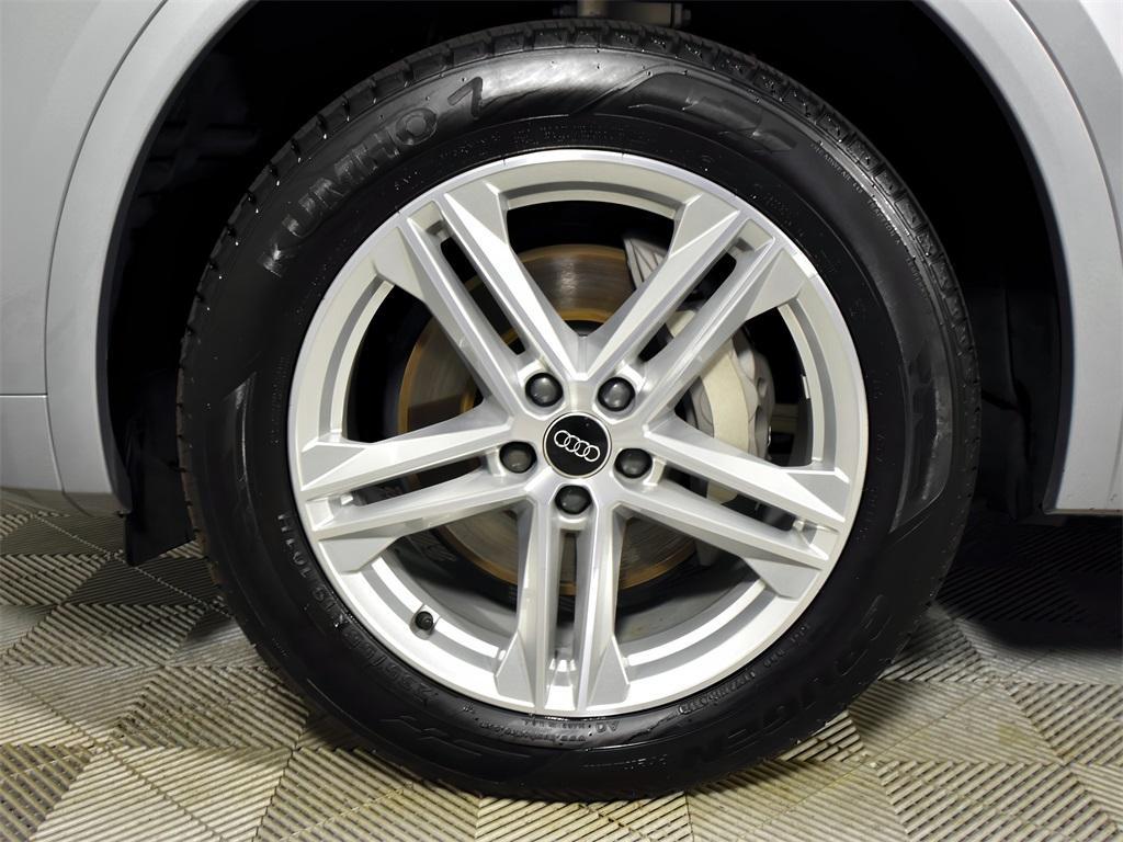 used 2024 Audi Q5 e car, priced at $50,999