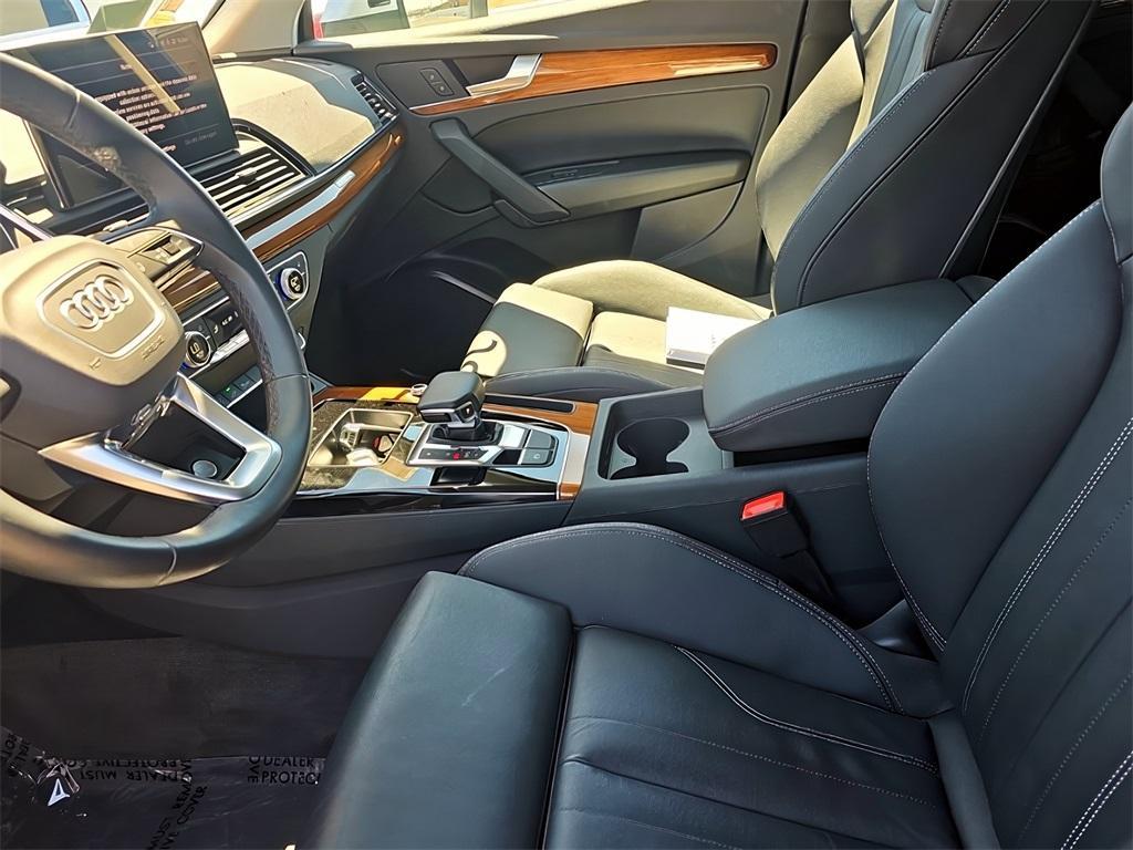 used 2024 Audi Q5 e car, priced at $50,999