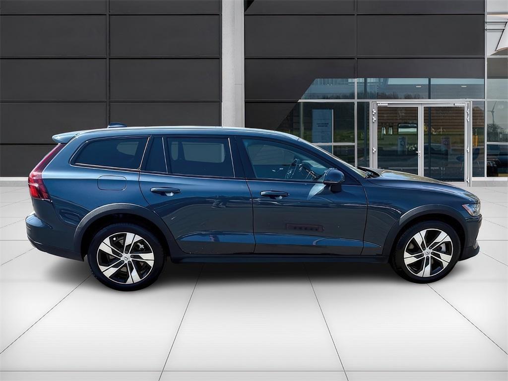 used 2024 Volvo V60 Cross Country car, priced at $46,999