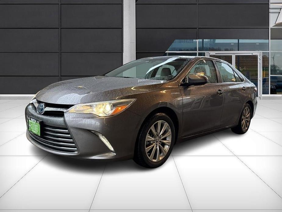 used 2015 Toyota Camry Hybrid car, priced at $15,999