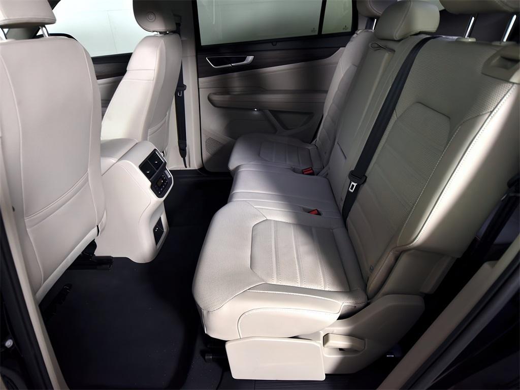 used 2024 Volkswagen Atlas car, priced at $41,499