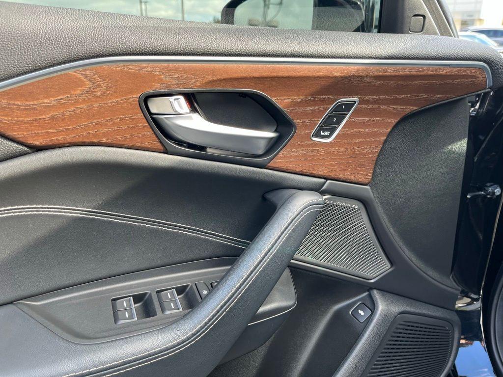 used 2023 Acura TLX car, priced at $40,999