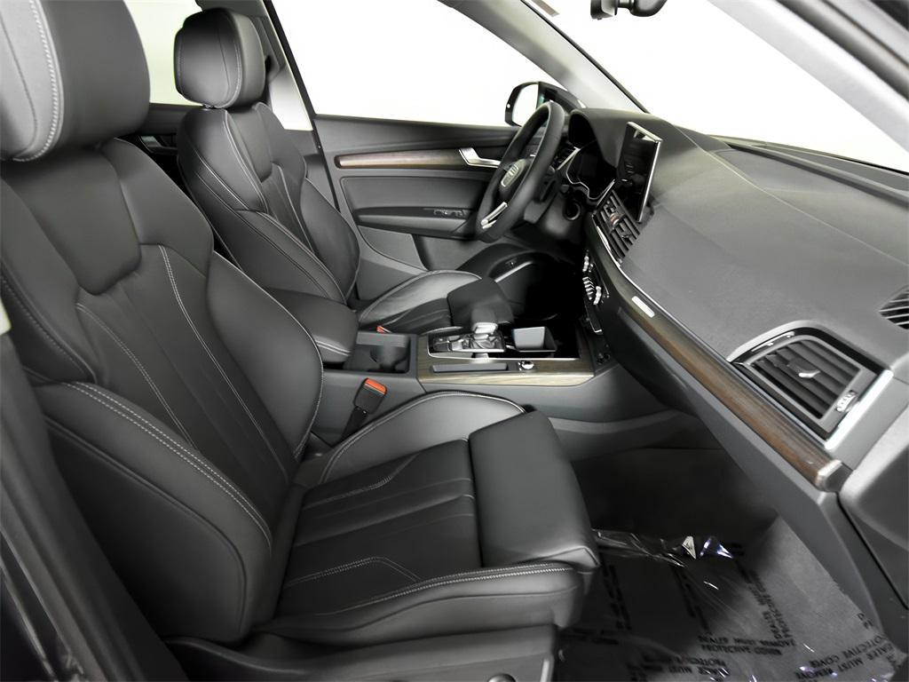 used 2024 Audi Q5 e car, priced at $48,999