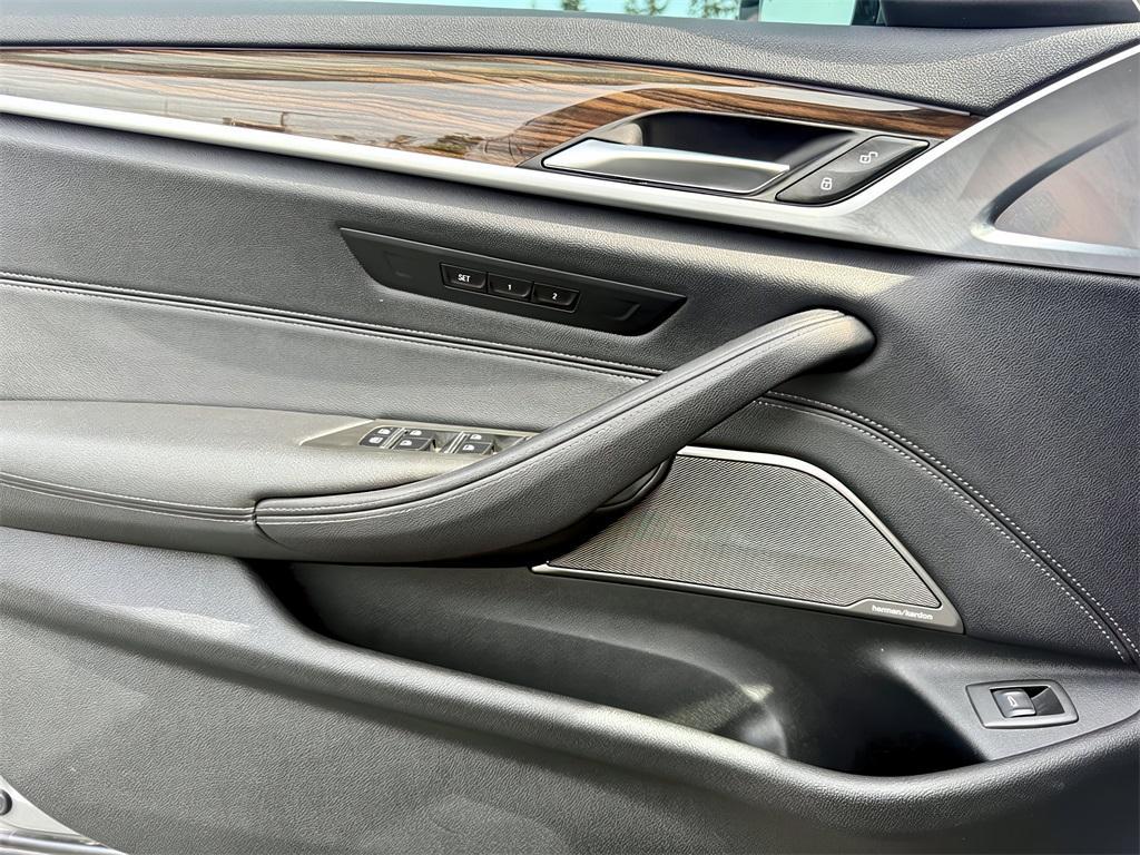 used 2022 BMW 530 car, priced at $37,999