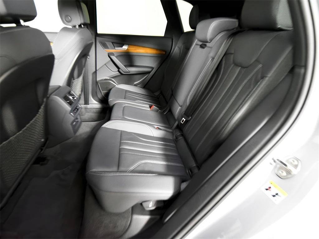 used 2024 Audi Q5 e car, priced at $51,999