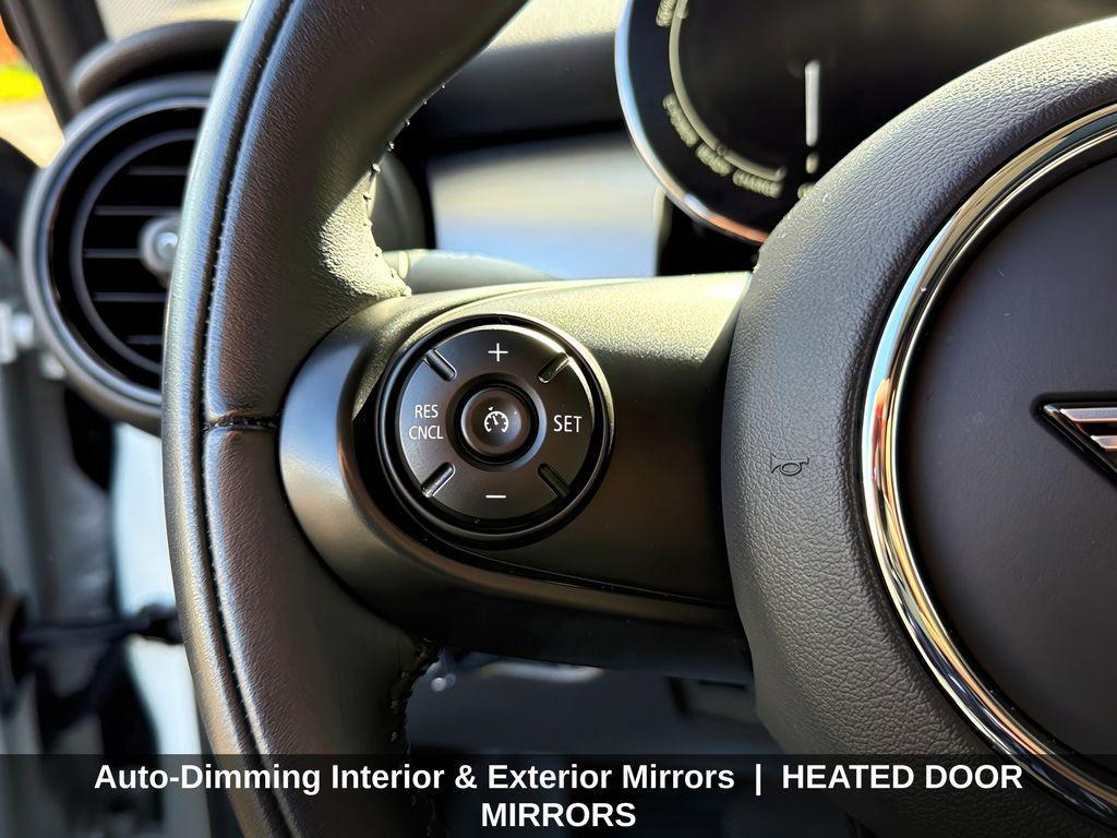 used 2021 MINI SE Hardtop car, priced at $19,499