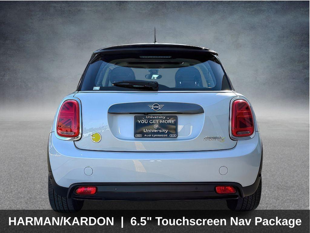 used 2021 MINI SE Hardtop car, priced at $19,499