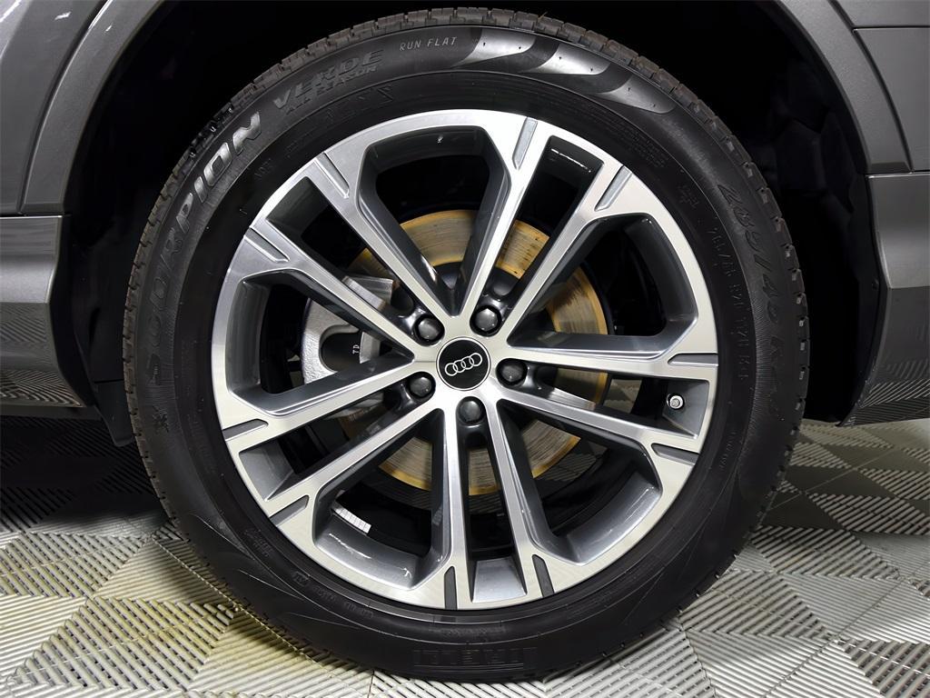 used 2025 Audi Q7 car, priced at $59,999