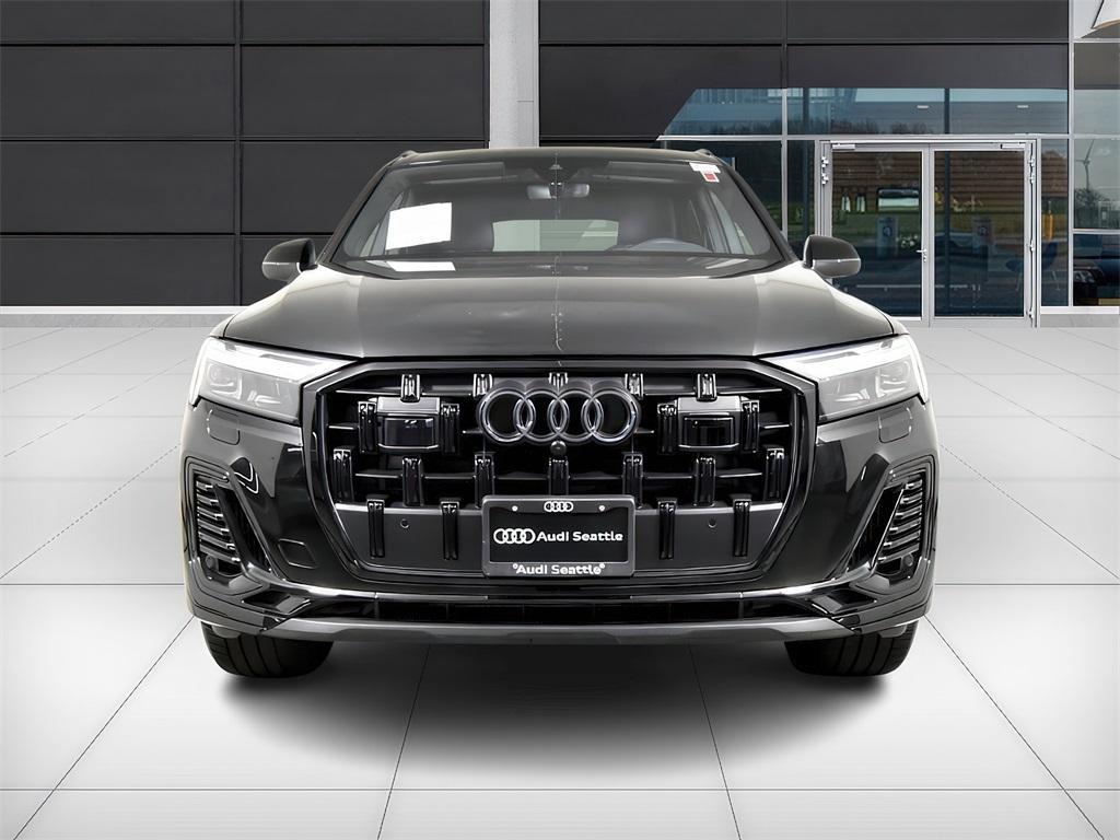 used 2025 Audi Q7 car, priced at $65,999