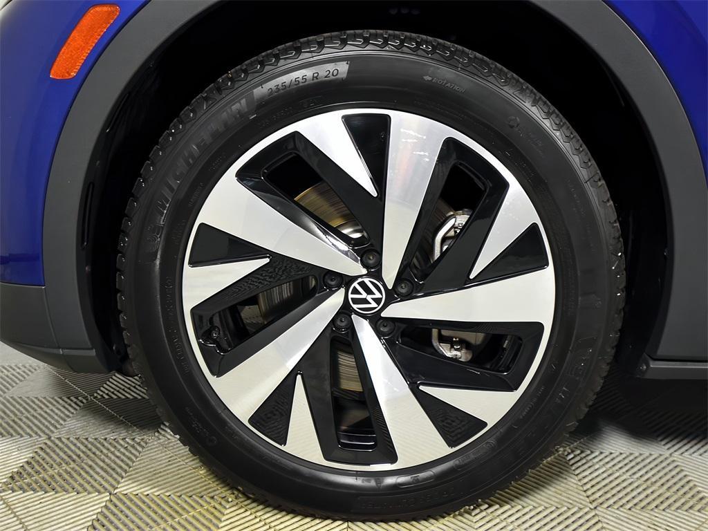 used 2021 Volkswagen ID.4 car, priced at $26,499