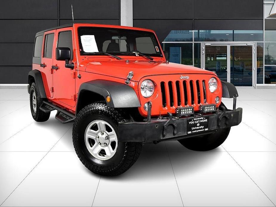 used 2015 Jeep Wrangler Unlimited car, priced at $20,899