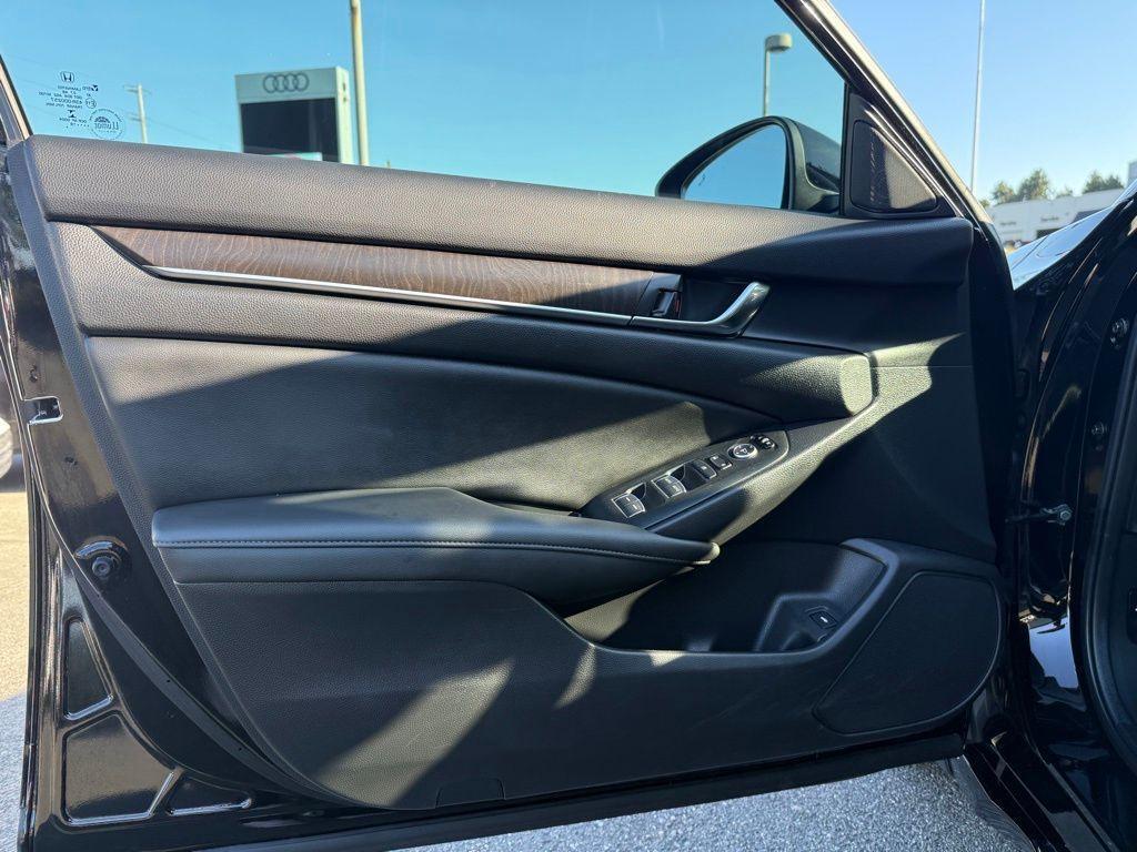 used 2019 Honda Accord car, priced at $22,399
