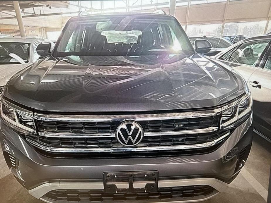 used 2022 Volkswagen Atlas car, priced at $34,999