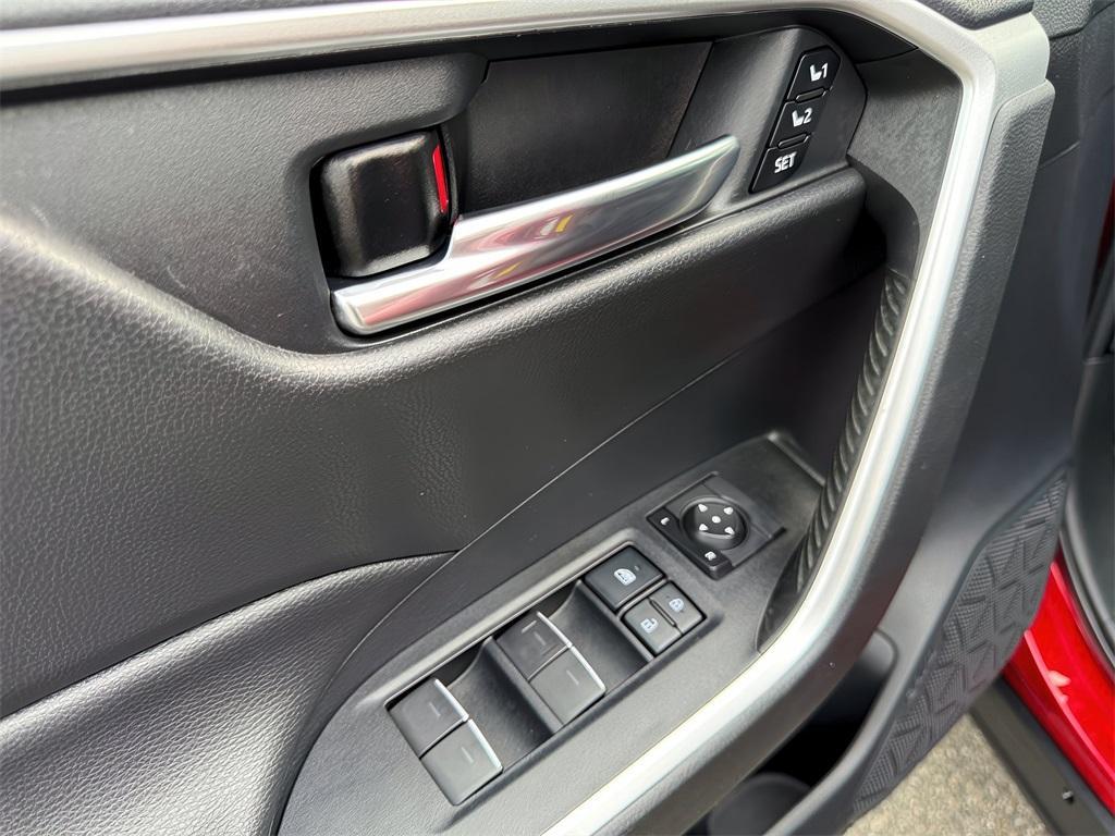 used 2022 Toyota RAV4 Hybrid car, priced at $36,399