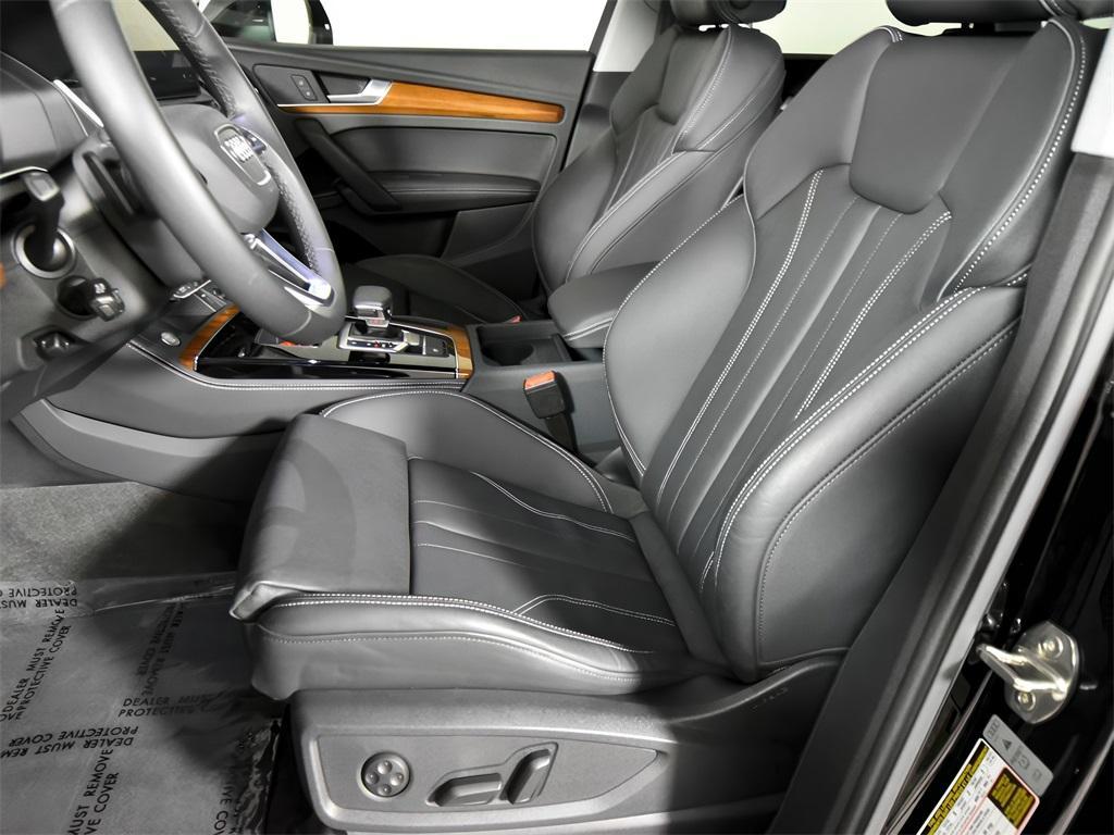 used 2024 Audi Q5 e car, priced at $51,999