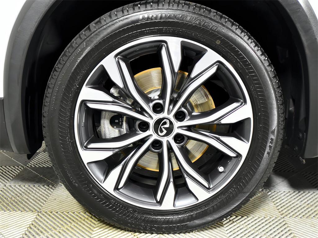used 2018 INFINITI QX30 car, priced at $17,899