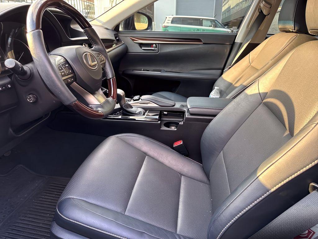 used 2017 Lexus ES 350 car, priced at $23,199
