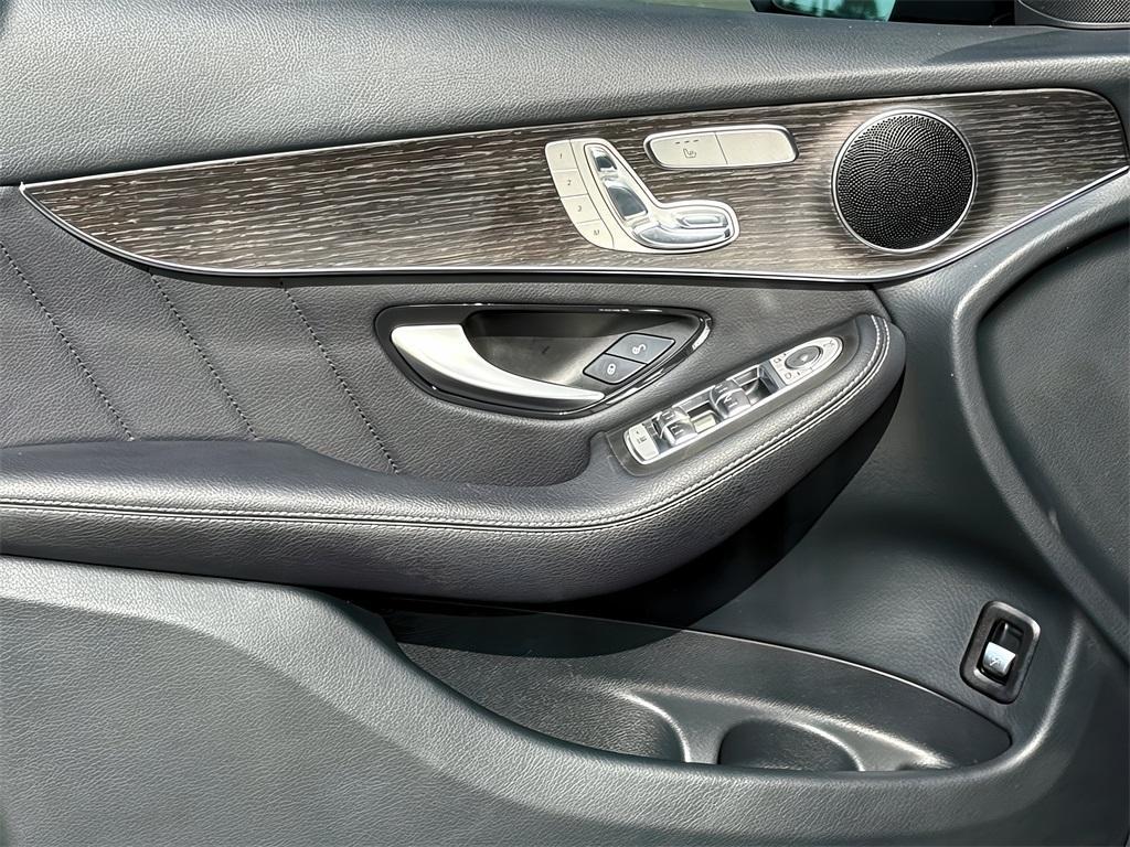 used 2022 Mercedes-Benz GLC 300 car, priced at $33,799