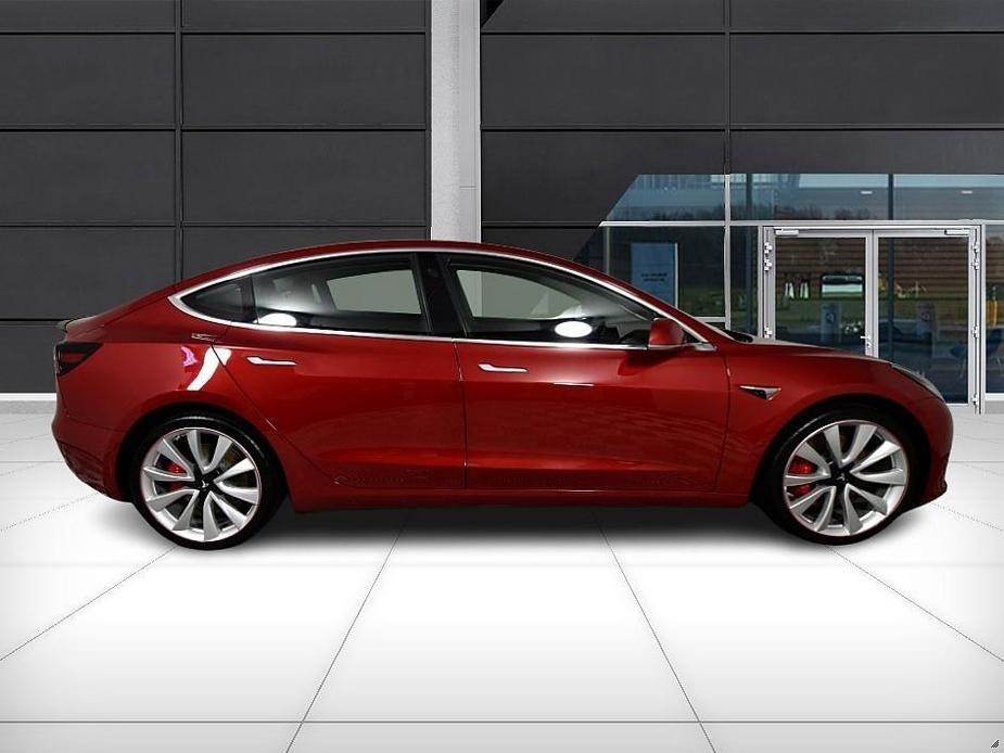 used 2018 Tesla Model 3 car, priced at $25,999