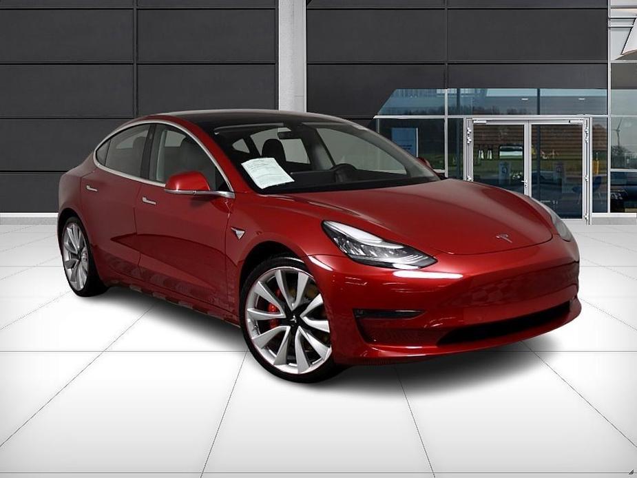 used 2018 Tesla Model 3 car, priced at $25,999