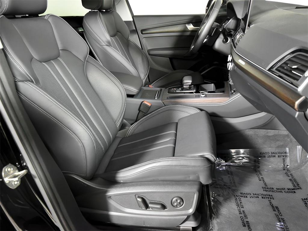 used 2024 Audi Q5 e car, priced at $57,999