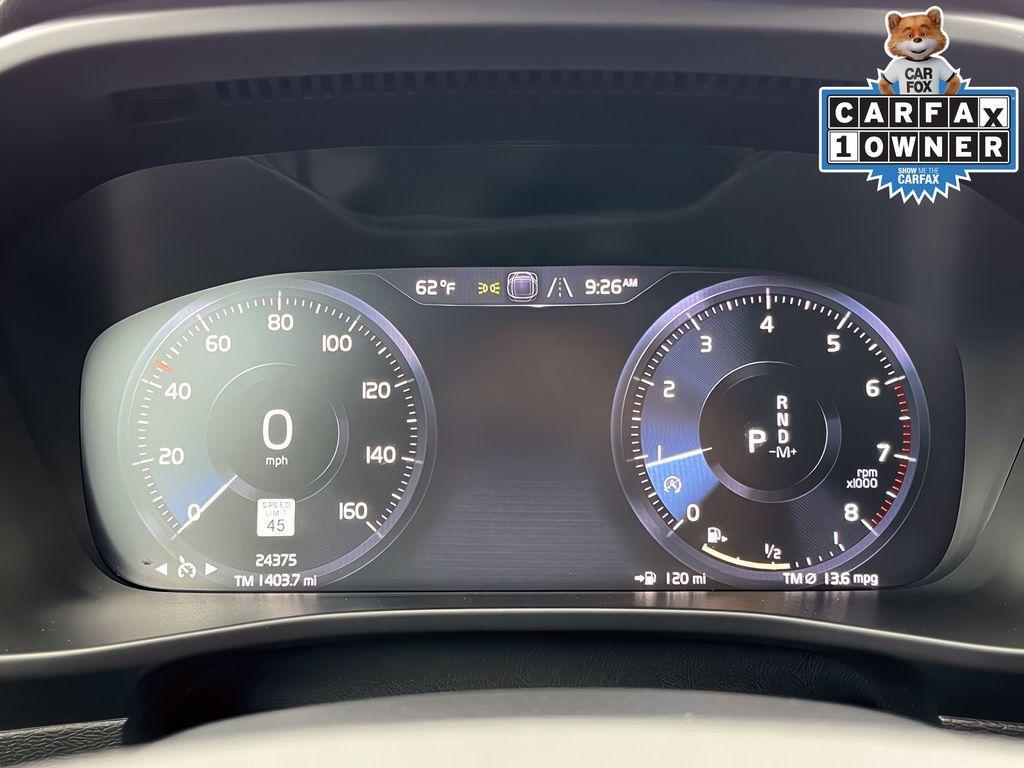 used 2022 Volvo XC40 car, priced at $29,499