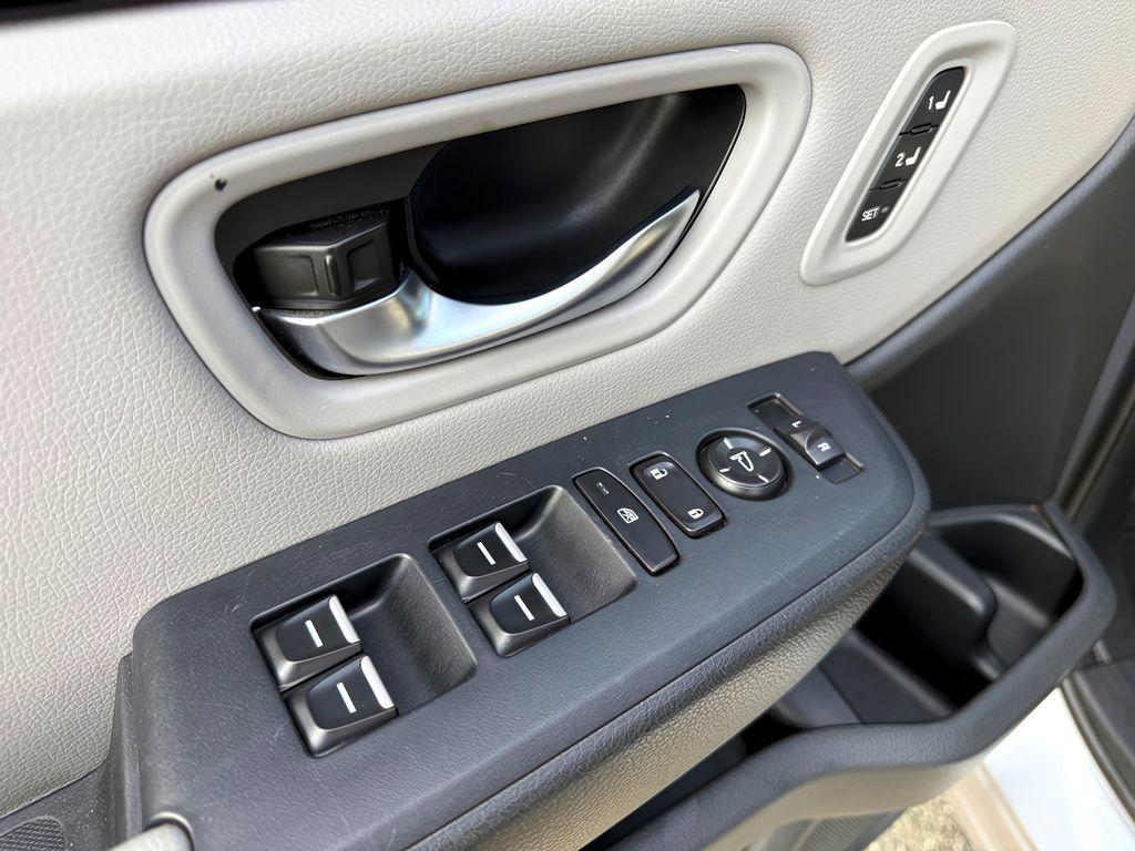 used 2023 Honda Pilot car, priced at $37,999