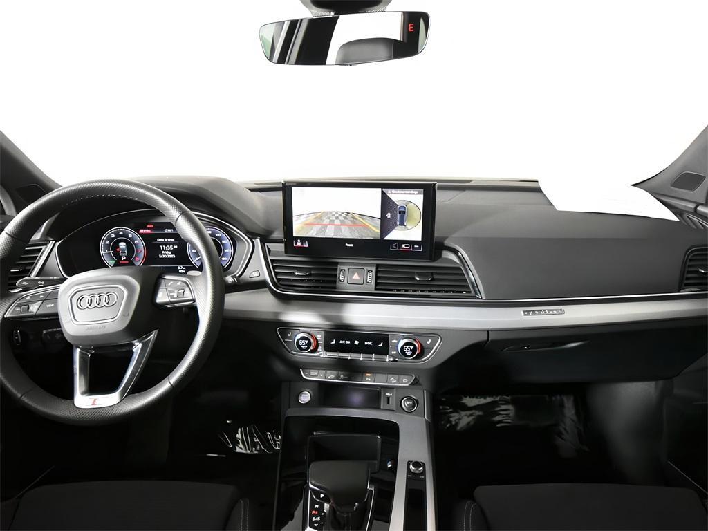 used 2024 Audi Q5 e car, priced at $51,999