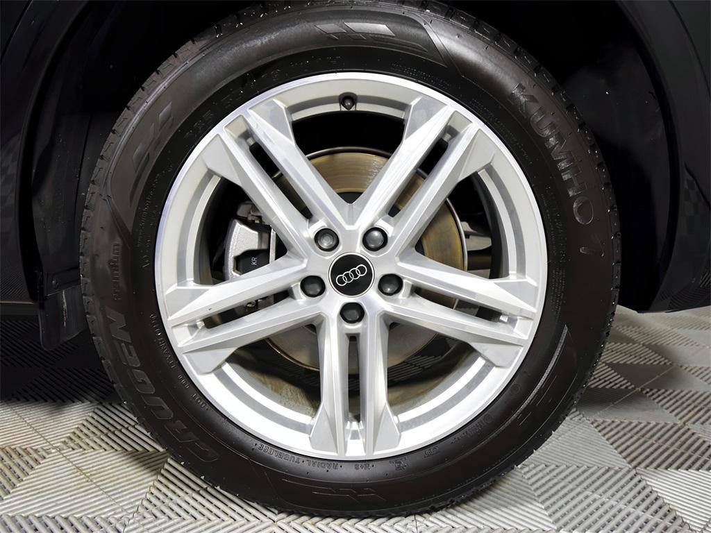 used 2024 Audi Q5 e car, priced at $51,999