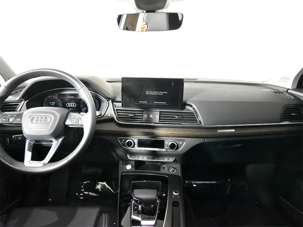 used 2024 Audi Q5 e car, priced at $51,999