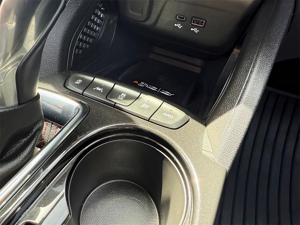 used 2025 Chevrolet TrailBlazer car, priced at $31,799