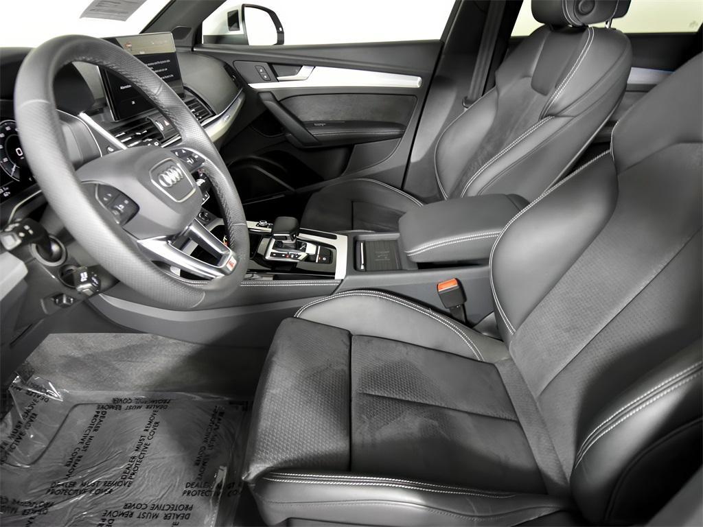 used 2024 Audi Q5 e car, priced at $57,999