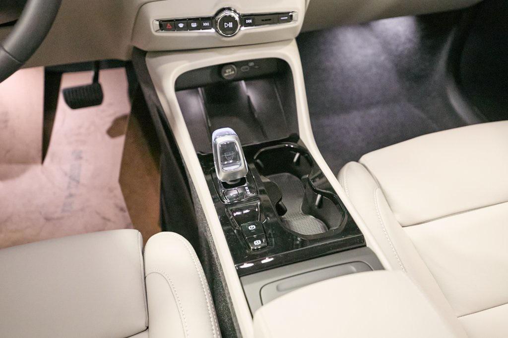 new 2026 Volvo XC40 car, priced at $48,375